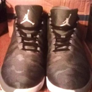 Jordan B. Fly Camo Men's Size 11